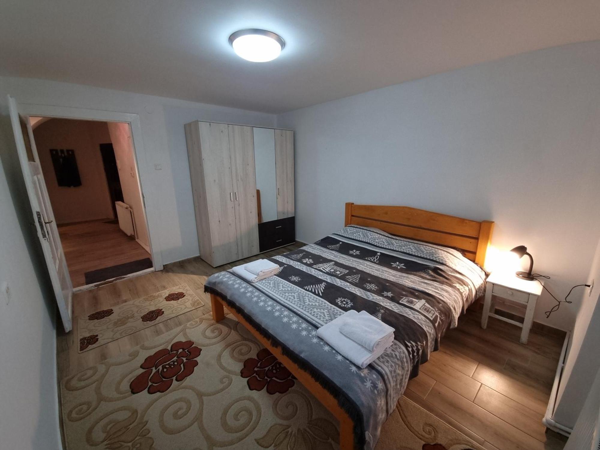 R Castle - 2 Room Apartment Brasov Exterior photo